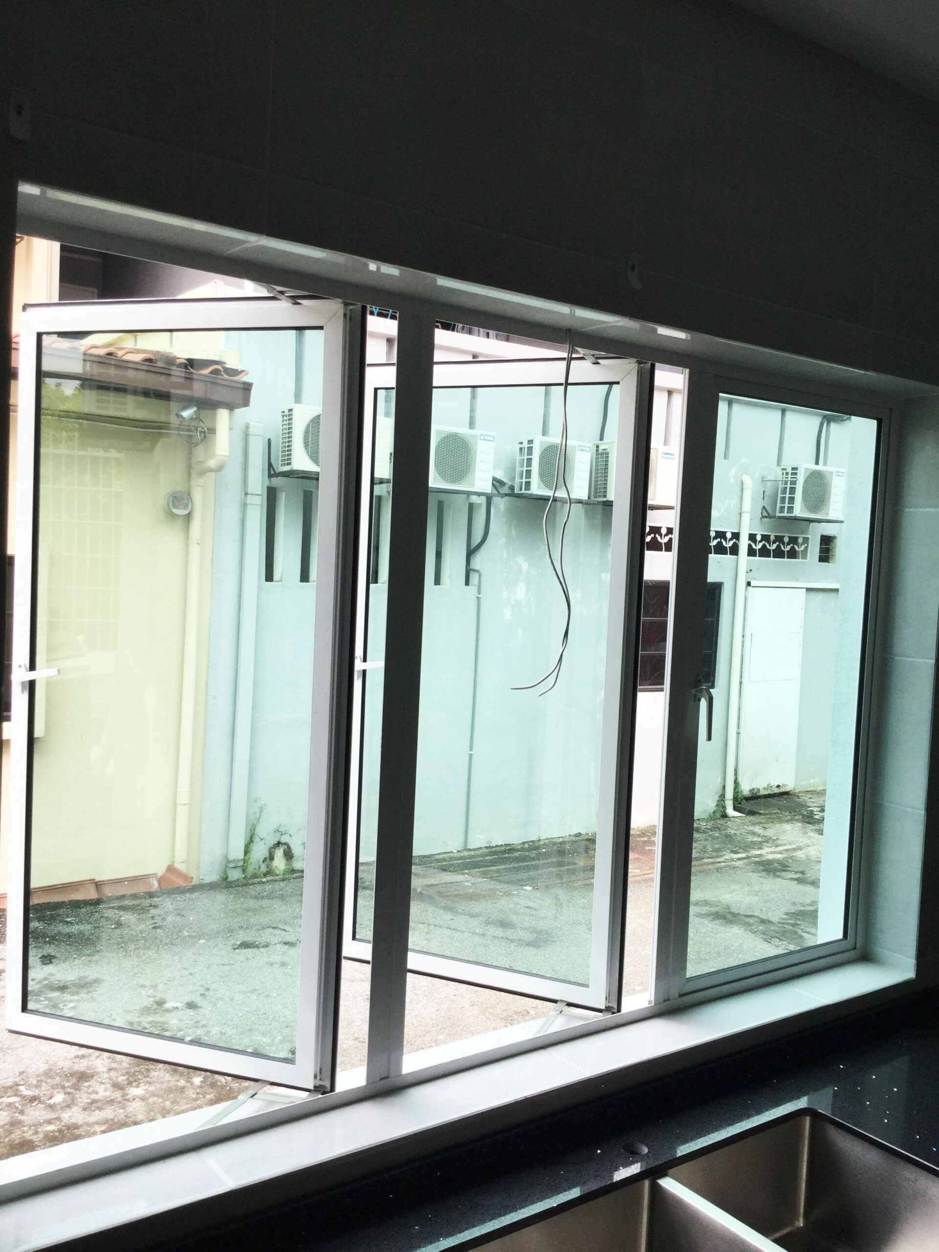 Aluminium Door & Window Type : AW-002