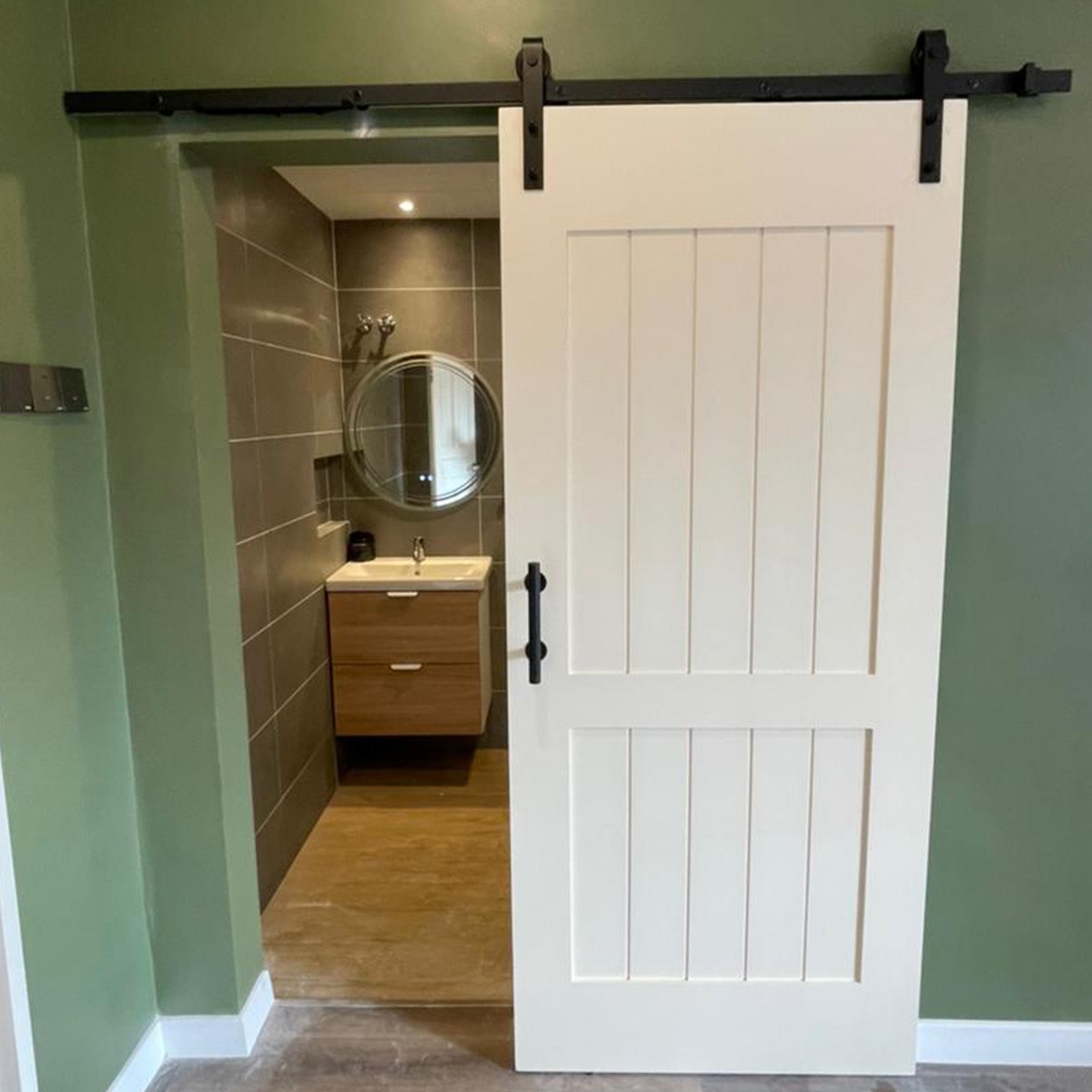 barn door